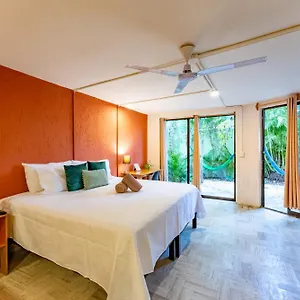 https://casa-rubia.quintano-roohotels.com